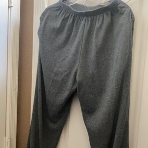 Jon Pierre slacks small